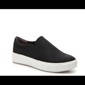 dr scholl's wander up sneaker